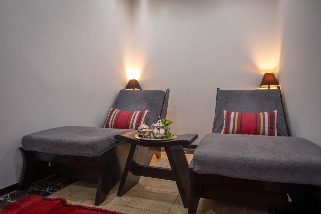 Riad & Spa Azzouz Marrakesh Bagian luar foto