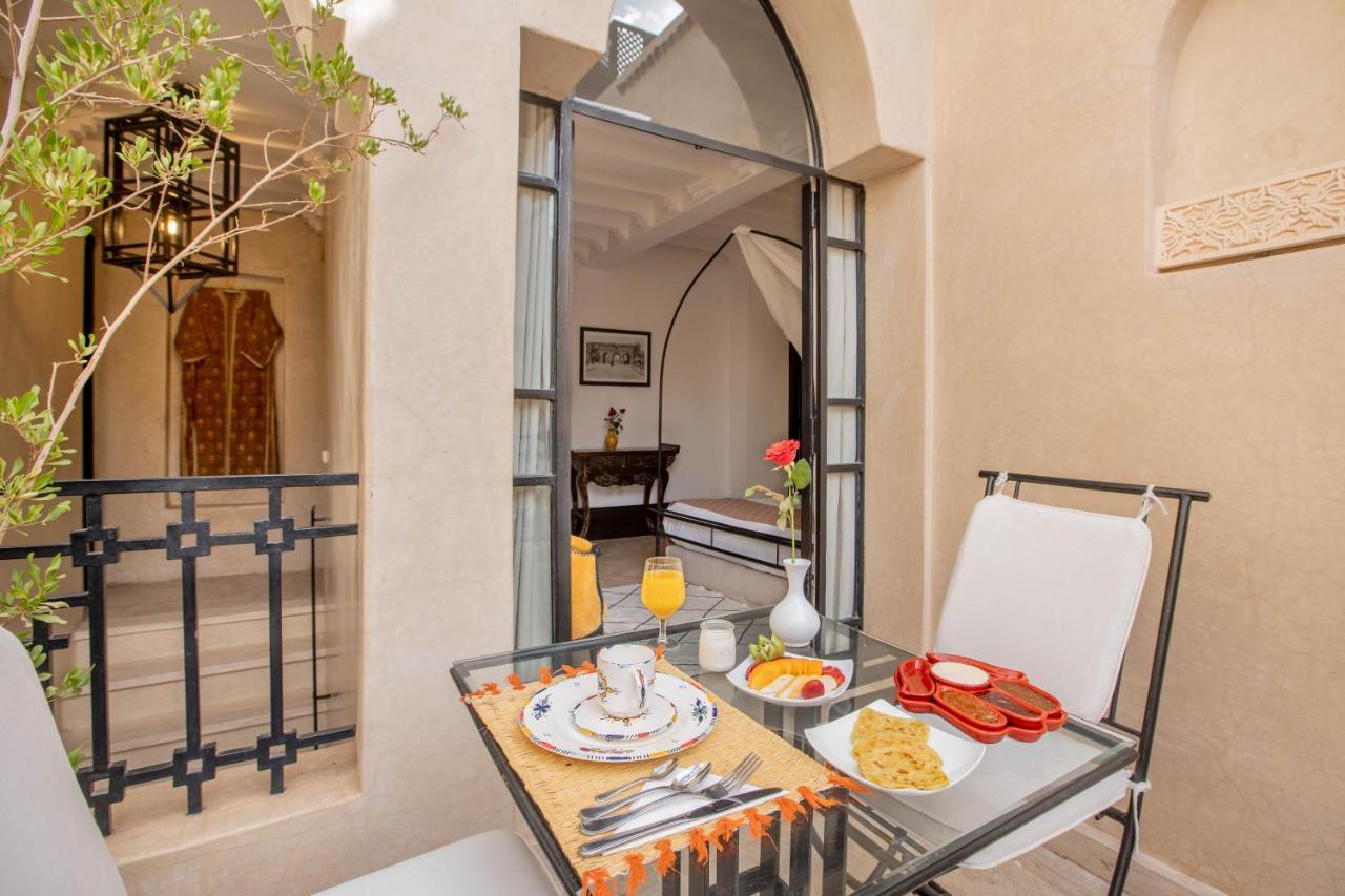 Riad & Spa Azzouz Marrakesh Bagian luar foto