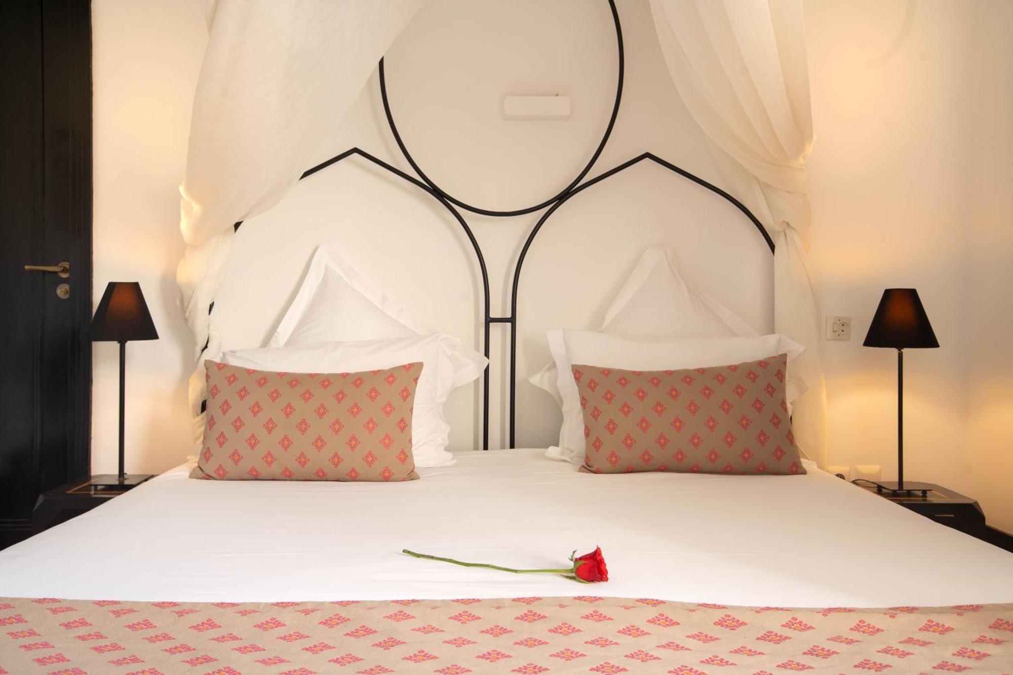 Riad & Spa Azzouz Marrakesh Bagian luar foto